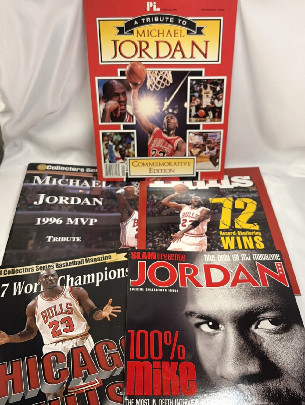 Lot of 5 Publications 1996 1997 Michael Jordan Chicago Bulls Collectors Editions